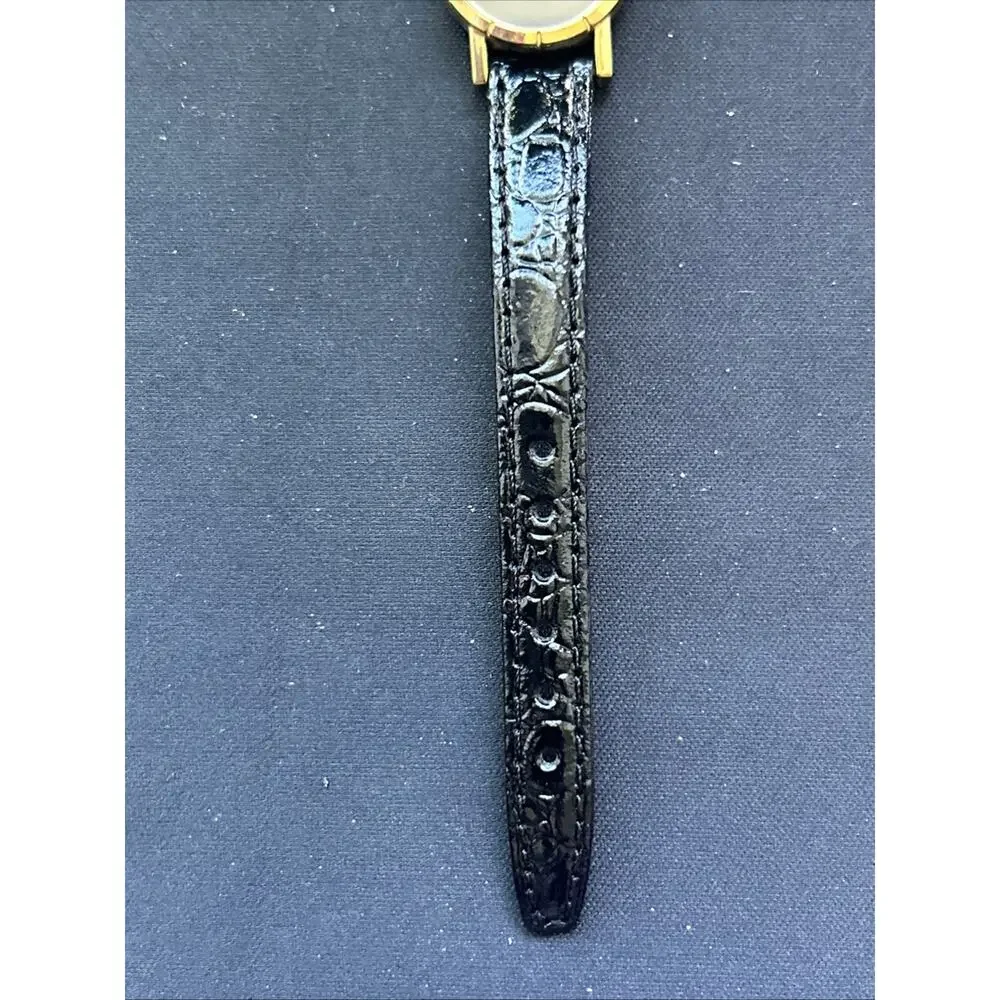 SKC gold tone